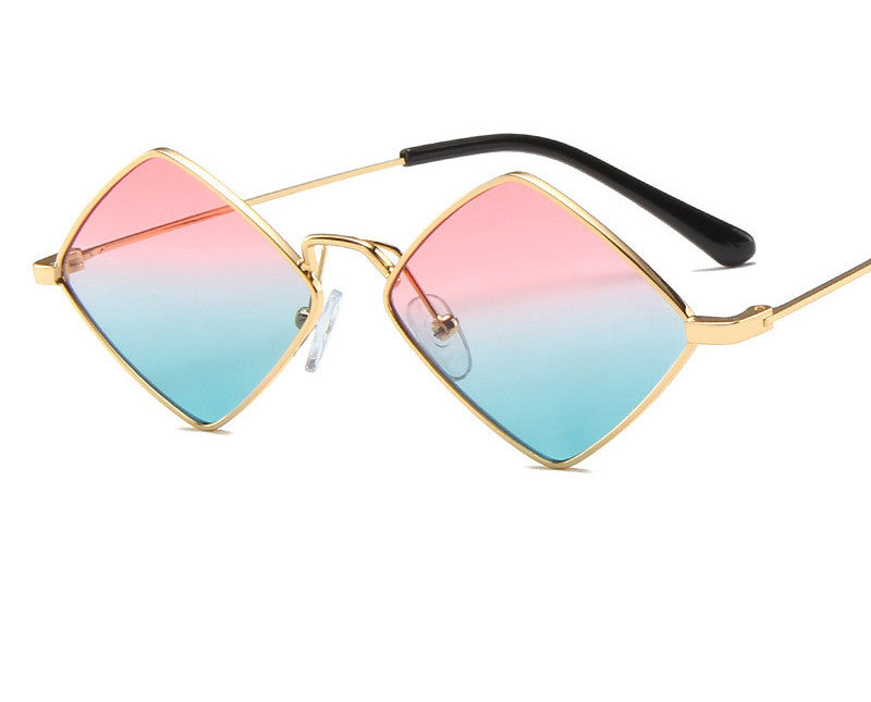 Retro Style Diamond Sunglasses