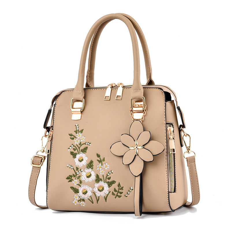 Fashion Flowers Embroidered Handbag