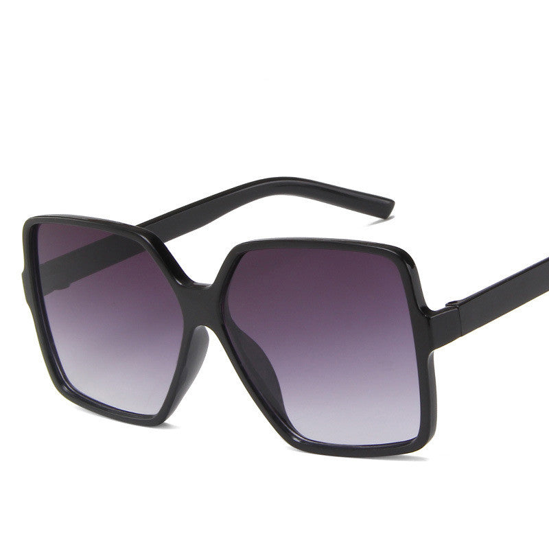Fashion Black Gradient Sunglasses