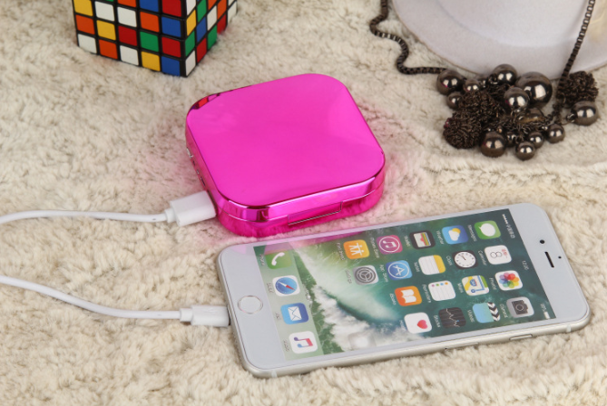 Cosmetic case mirror mobile power